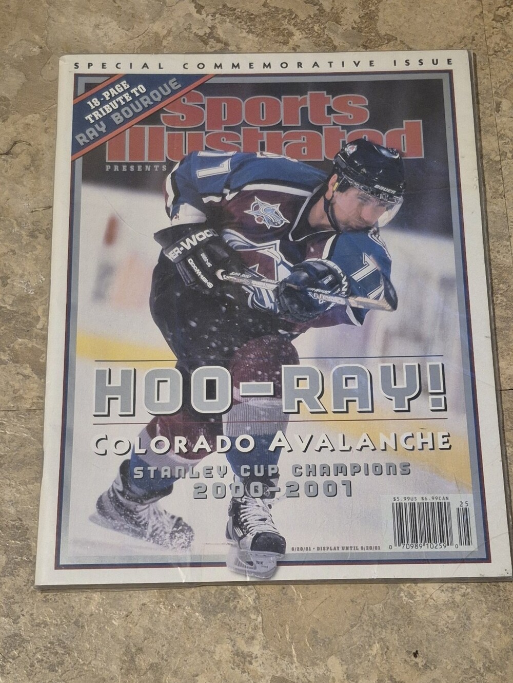 Sports Illustrated 8/20/2001 COLORADO AVALANCHE Stanley Cup  Commemorative Issue